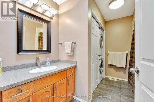 18 - 1030 Colborne Street S, Brantford, ON - Indoor Photo Showing Laundry Room