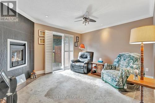 18 - 1030 Colborne Street S, Brantford, ON - Indoor Photo Showing Living Room With Fireplace