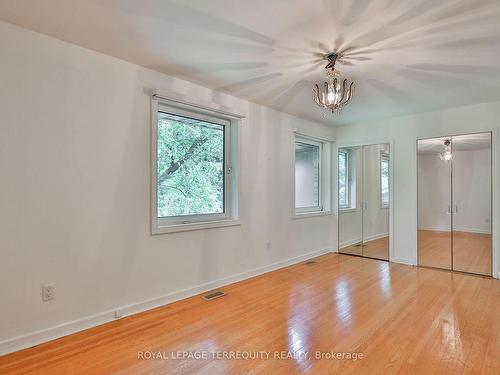 126 Forest Heights Blvd, Toronto, ON - Indoor Photo Showing Other Room