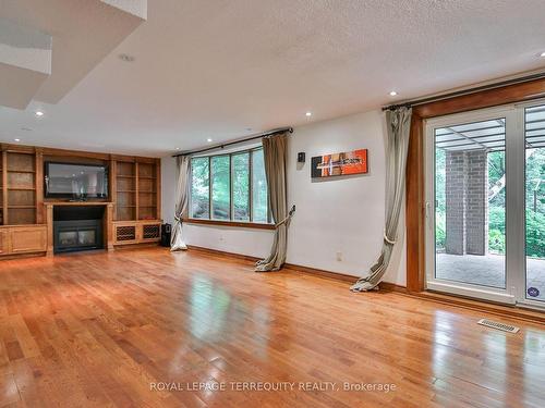 126 Forest Heights Blvd, Toronto, ON - Indoor With Fireplace