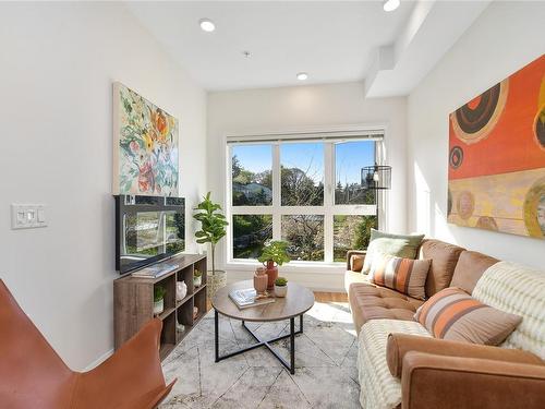 209-745 Travino Lane, Saanich, BC - Indoor Photo Showing Living Room