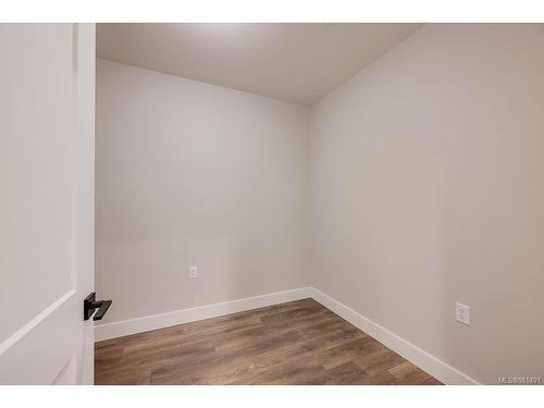 401-741 Travino Lane, Saanich, BC - Indoor Photo Showing Other Room