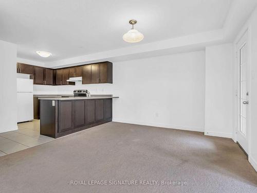 28-420 Linden Dr, Cambridge, ON - Indoor Photo Showing Kitchen