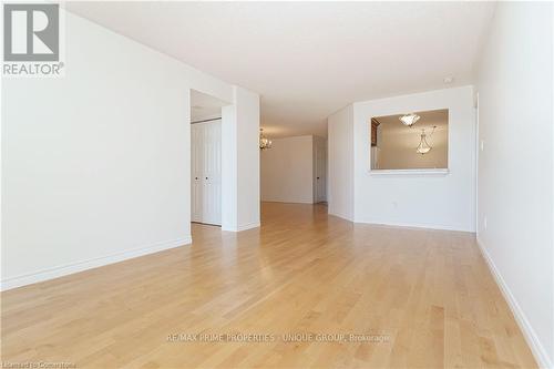 827 - 25 Austin Drive, Markham, ON - Indoor Photo Showing Other Room