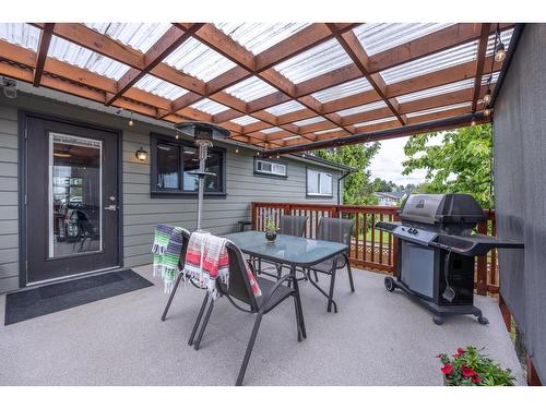 19894 68 Avenue, Langley, BC - Outdoor With Deck Patio Veranda With Exterior