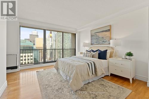 3510 - 33 Harbour Square, Toronto, ON - Indoor Photo Showing Bedroom