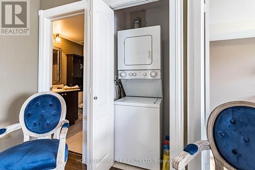 2402 - 6 Dayspring Circle, Brampton, ON - Indoor Photo Showing Laundry Room