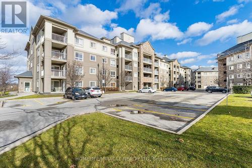 2402 - 6 Dayspring Circle, Brampton, ON - Outdoor With Facade