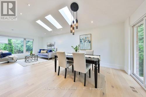 3469 Credit Heights Drive, Mississauga, ON - Indoor Photo Showing Dining Room