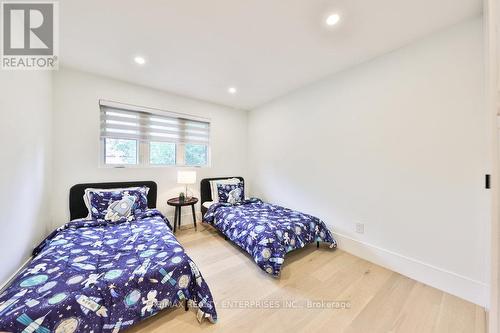 3469 Credit Heights Drive, Mississauga, ON - Indoor Photo Showing Bedroom