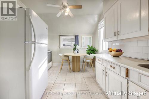 Upper - 529 Christina Street N, Sarnia, ON - Indoor Photo Showing Kitchen