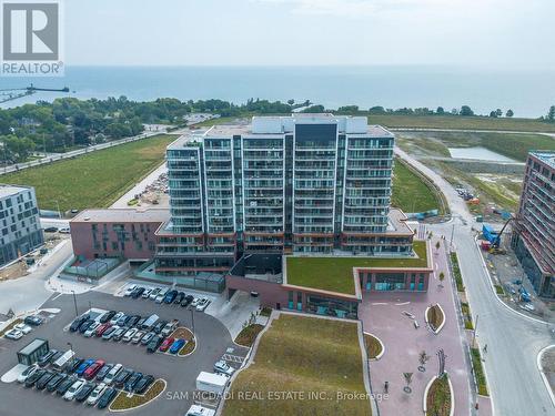 1412 - 220 Missinnihe Way, Mississauga, ON - Outdoor With View