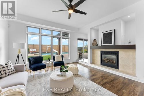 199 Tuliptree Road, Thorold, ON - Indoor Photo Showing Living Room With Fireplace