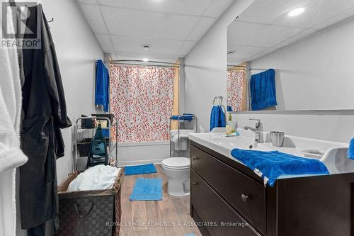 846 Green Lake Road, North Algona Wilberforce, ON - Indoor Photo Showing Bathroom