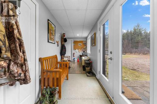 846 Green Lake Road, North Algona Wilberforce, ON - Indoor Photo Showing Other Room