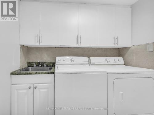 435 Stonegate Avenue, Oshawa, ON - Indoor Photo Showing Laundry Room