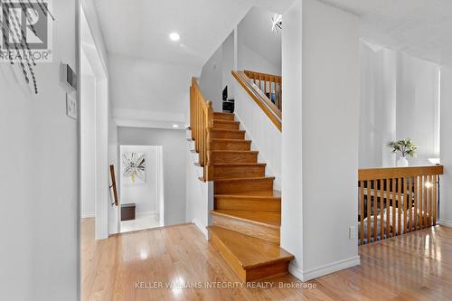 17 Welby Court, Ottawa, ON - Indoor Photo Showing Other Room