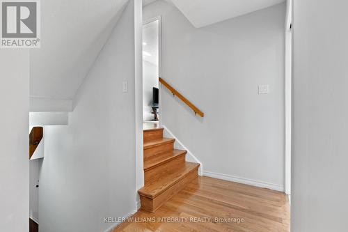 17 Welby Court, Ottawa, ON - Indoor Photo Showing Other Room