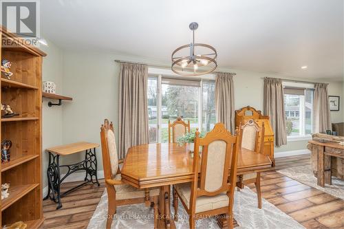 177 Elmore Drive, Halton Hills, ON - Indoor Photo Showing Dining Room