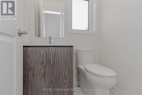 10 Spiers Road, Erin, ON - Indoor Photo Showing Bathroom