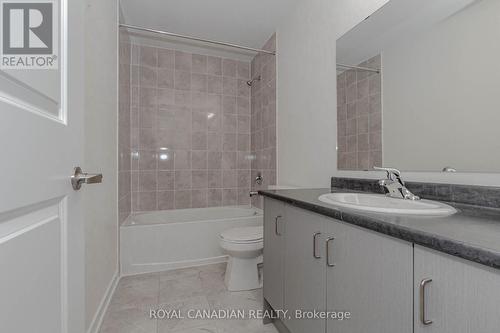 10 Spiers Road, Erin, ON - Indoor Photo Showing Bathroom