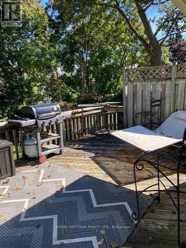 40.5 Victoria Street N, Kawartha Lakes (Lindsay), ON - Outdoor With Deck Patio Veranda