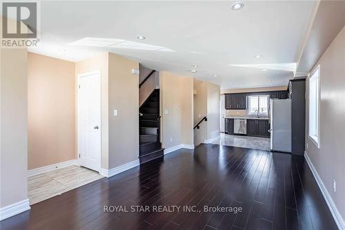 8105 Reilly Street, Niagara Falls, ON - Indoor