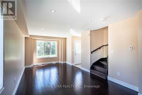 8105 Reilly Street, Niagara Falls, ON - Indoor Photo Showing Other Room