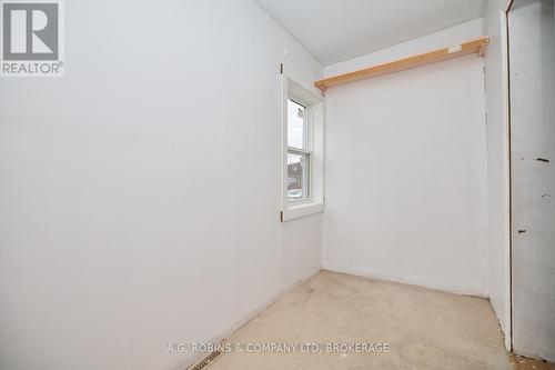 31 Wright Street, Welland (773 - Lincoln/Crowland), ON - Indoor Photo Showing Other Room