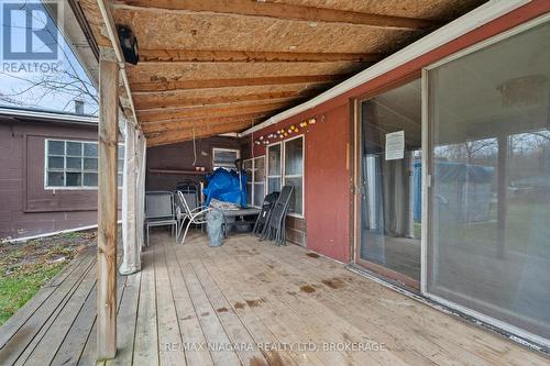 8279 Stanley Avenue, Niagara Falls (221 - Marineland), ON - Outdoor With Deck Patio Veranda With Exterior