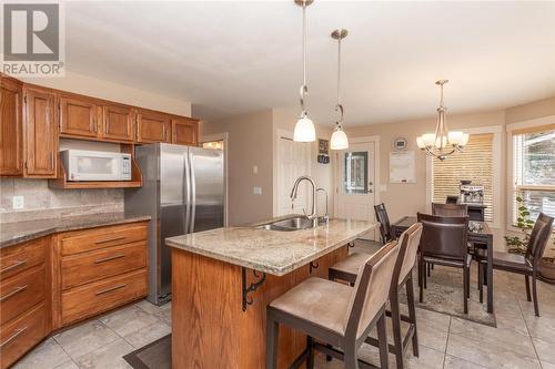 886 Stevenson Road, West Kelowna, BC - Indoor Photo Showing Kitchen With Double Sink