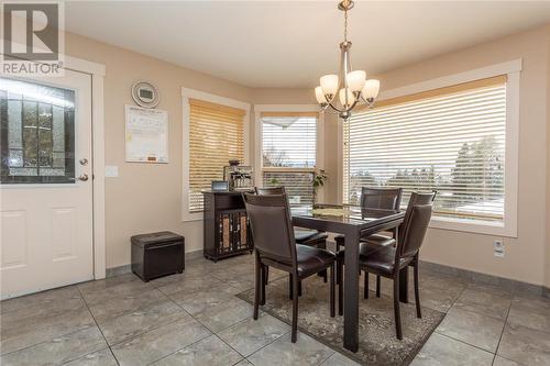 886 Stevenson Road, West Kelowna, BC - Indoor Photo Showing Dining Room