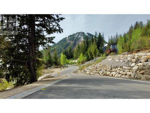 106 Topping Terrace, Rossland, BC 