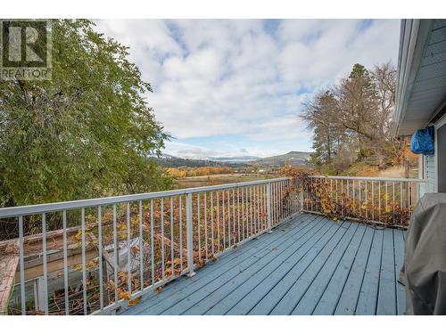 10580 Bonnie Drive, Lake Country, BC - Outdoor With Deck Patio Veranda With Exterior