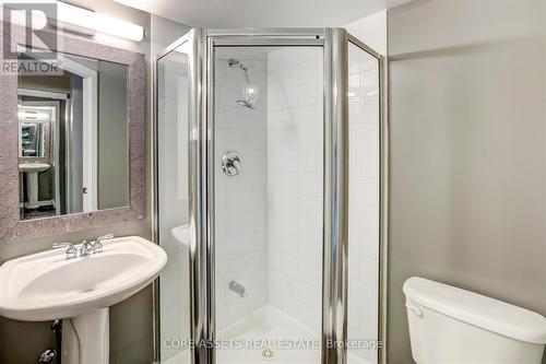 307 - 77 Lombard Street, Toronto, ON - Indoor Photo Showing Bathroom