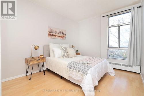 411 - 1705 Mccowan Road, Toronto, ON - Indoor Photo Showing Bedroom