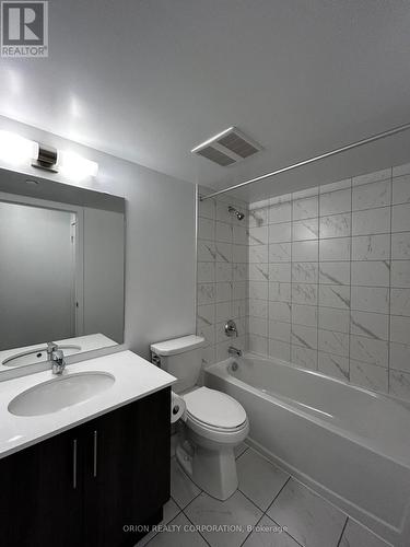 1006 - 1435 Celebration Drive, Pickering, ON - Indoor Photo Showing Bathroom