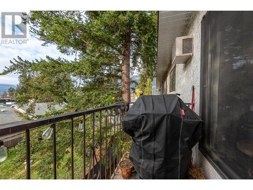 409 Main Street Unit# 302, Sicamous, BC - Outdoor