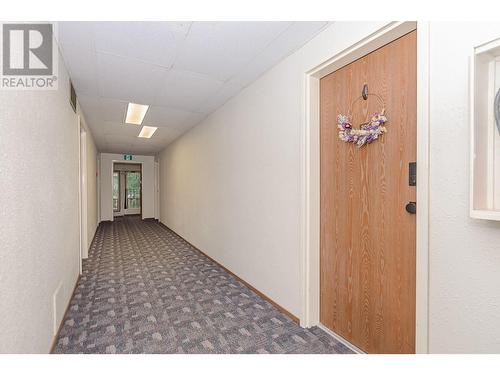 409 Main Street Unit# 302, Sicamous, BC - Indoor Photo Showing Other Room