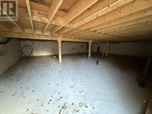 4724 Chilcotin Crescent, 108 Mile Ranch, BC - Indoor Photo Showing Garage