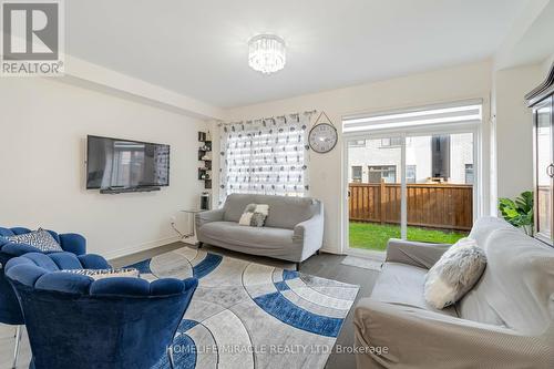 129 Adventura Road, Brampton, ON - Indoor Photo Showing Living Room