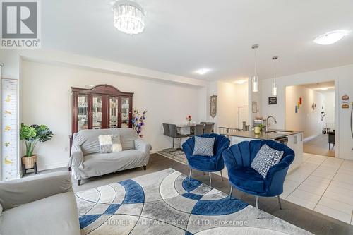 129 Adventura Road, Brampton, ON - Indoor Photo Showing Living Room