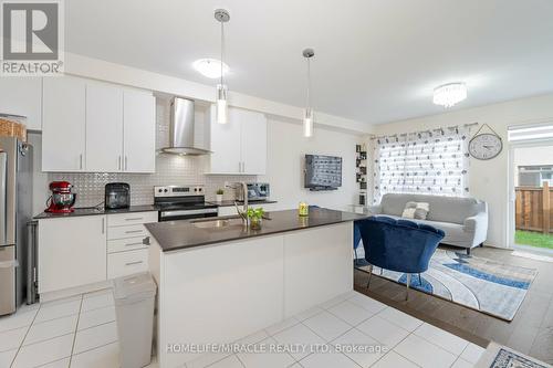 129 Adventura Road, Brampton, ON - Indoor Photo Showing Kitchen