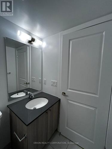 804 - 1435 Celebration Drive, Pickering, ON - Indoor Photo Showing Bathroom