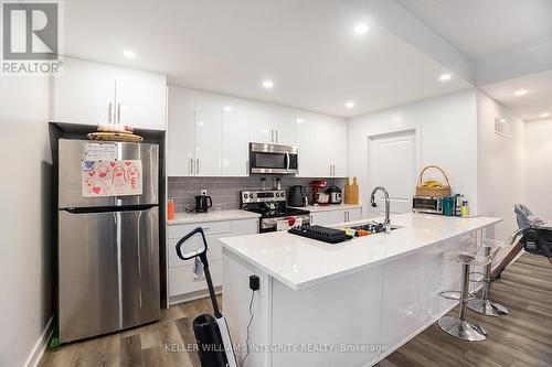 E - 390 Rolling Meadow Crescent, Ottawa, ON - Indoor Photo Showing Kitchen With Stainless Steel Kitchen With Upgraded Kitchen