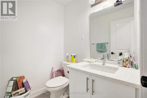 E - 390 Rolling Meadow Crescent, Ottawa, ON - Indoor Photo Showing Bathroom