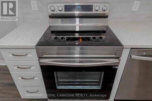 512 - 480 Gordon Krantz Avenue, Milton, ON - Indoor Photo Showing Kitchen