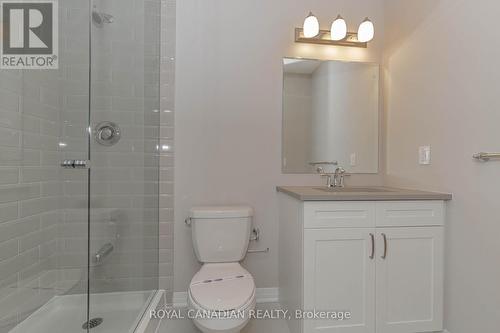 512 - 480 Gordon Krantz Avenue, Milton, ON - Indoor Photo Showing Bathroom