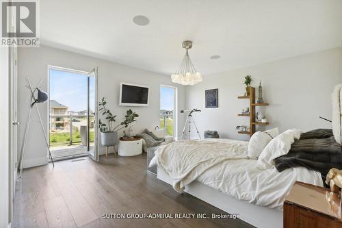 2130 Wateroak Drive, London, ON - Indoor Photo Showing Bedroom