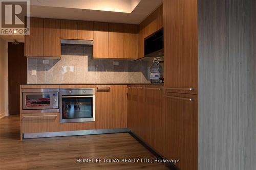 2706 - 70 Queens Wharf Road, Toronto, ON - Indoor Photo Showing Kitchen